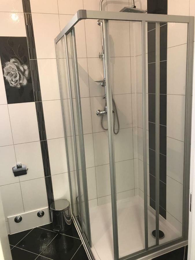 Villa Barbara Novalja Eksteriør bilde